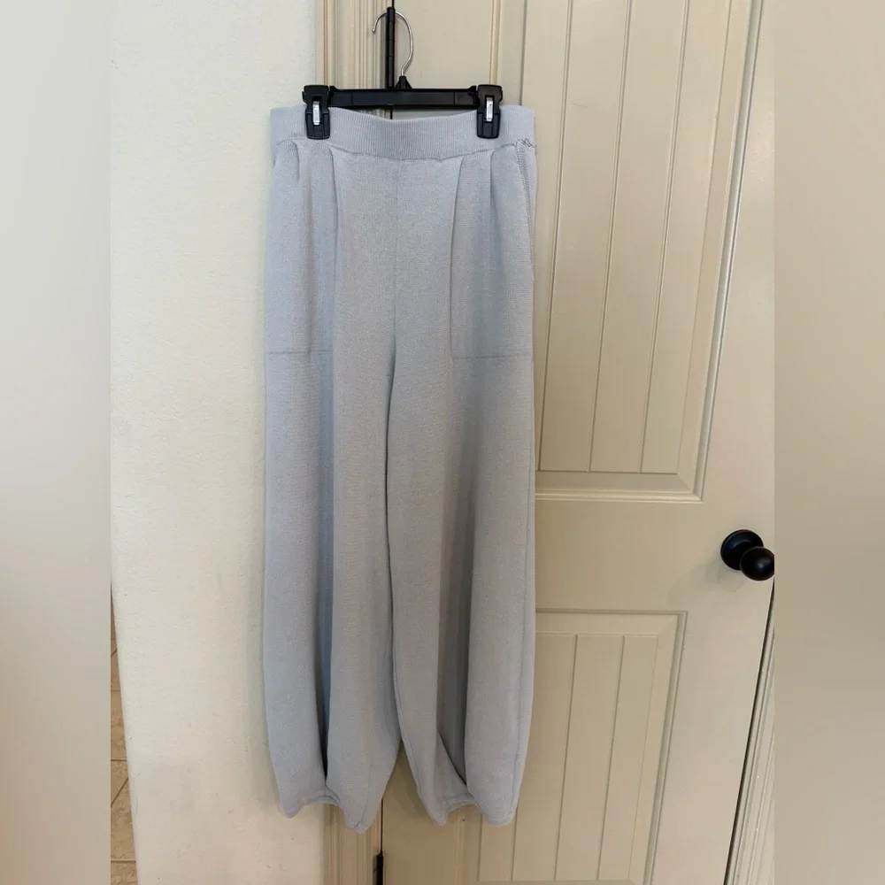 FREE PEOPLE FP Beach Freya Sweater pants only size large - Picture 2 of 8